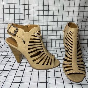 Tan Heels with Buckle